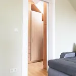 Exquisite Shared Villa - Your Private Room In This Beautiful Home